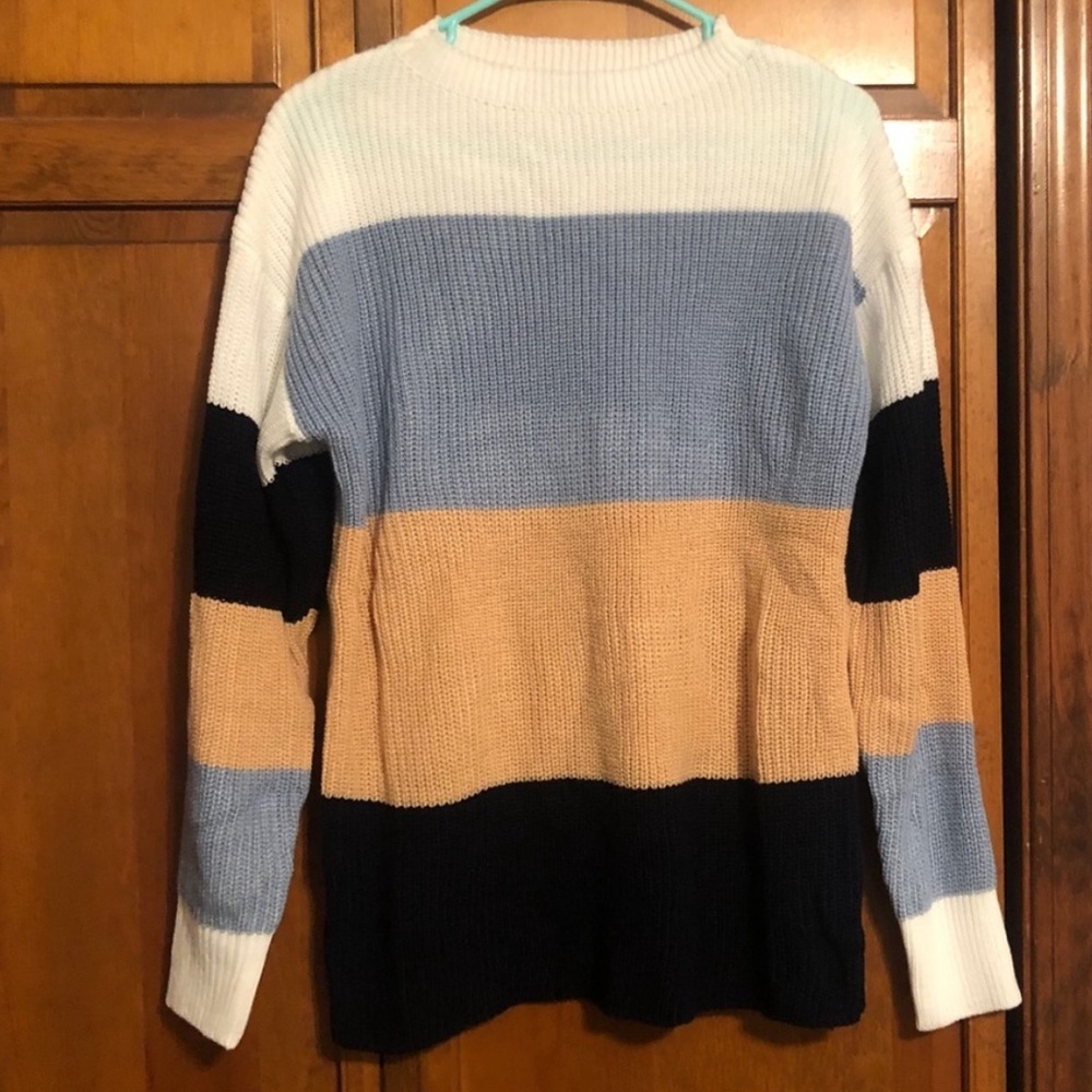 EUC Shein color block knit sweater size small
